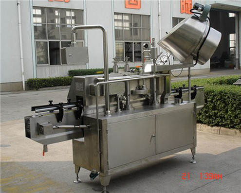 Копче PLC контролирана стаклена тегла пресвртна машина за вакумирање на капаци со пареа капар за стаклени шишиња2
