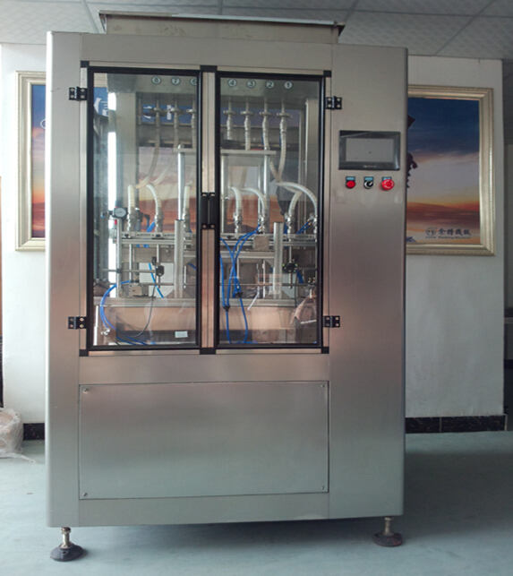 Линеарни течни стаклени шишиња со пена, автоматска опрема за полнење тегли со машина за полнење со проток7