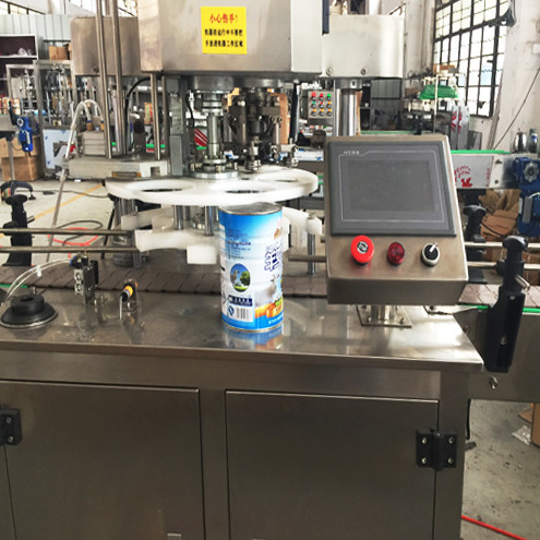 метални лименки машина за конзервирање автоматско ротирачки тегли поп може да ја опфати опремата за запечатување